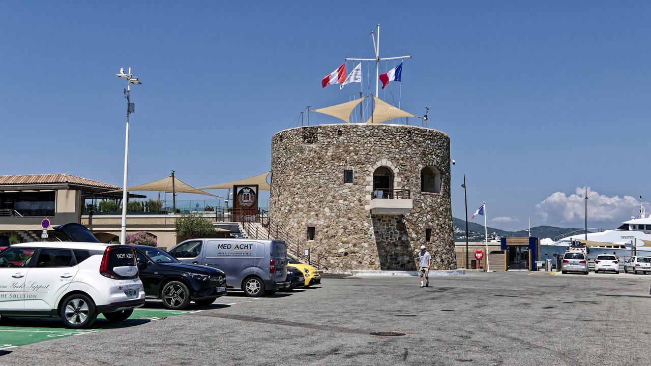 20260529•125647•••Saint-Tropez•Provence-Alpes-Cote d'Azur•FR